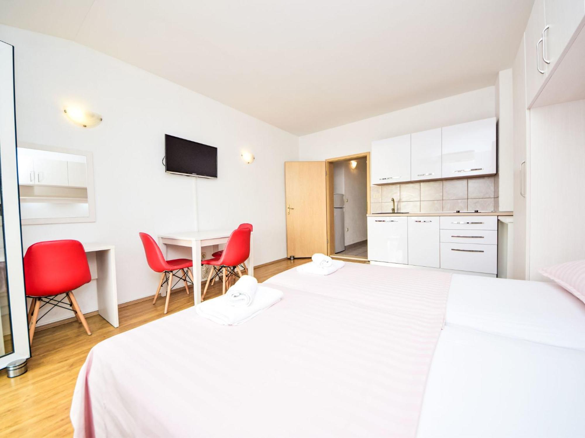 Apartment Mira-1 By Interhome Makarská Exteriér fotografie